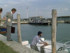 Motorboat to the center