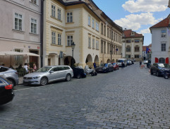 Beethoven walks the streets