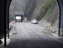 Goro in Santara tunnel
