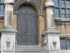 Door of the Wayne's house 