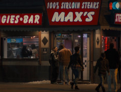 MAX'S - Bar
