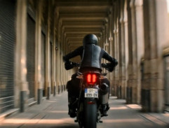 Ilsa on motorbike